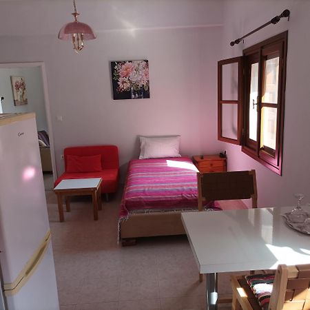 Appartement Pedi Breeze à Symi Extérieur photo
