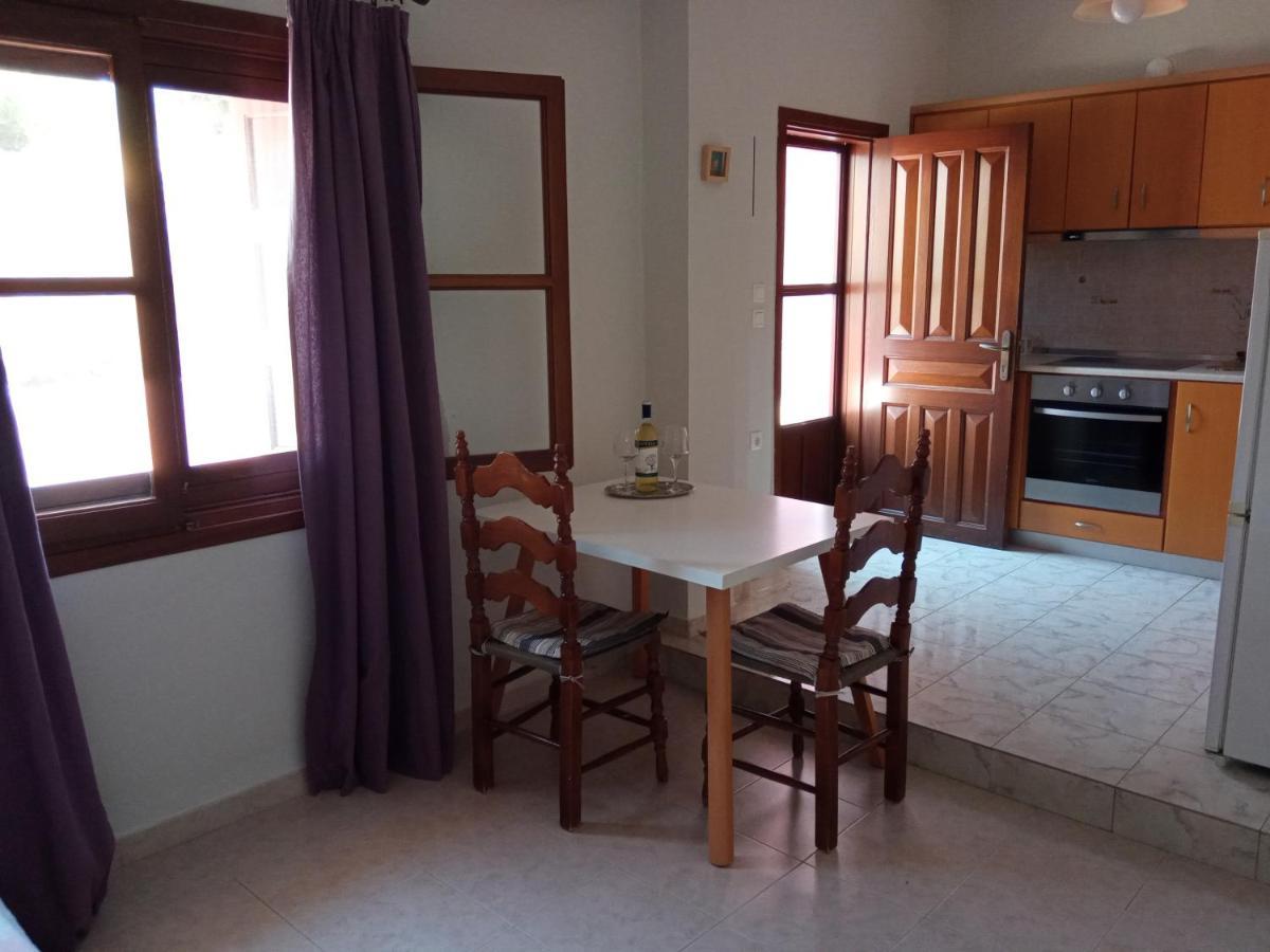 Appartement Pedi Breeze à Symi Extérieur photo